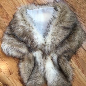 Ivory fur shawl - perfect for a bride